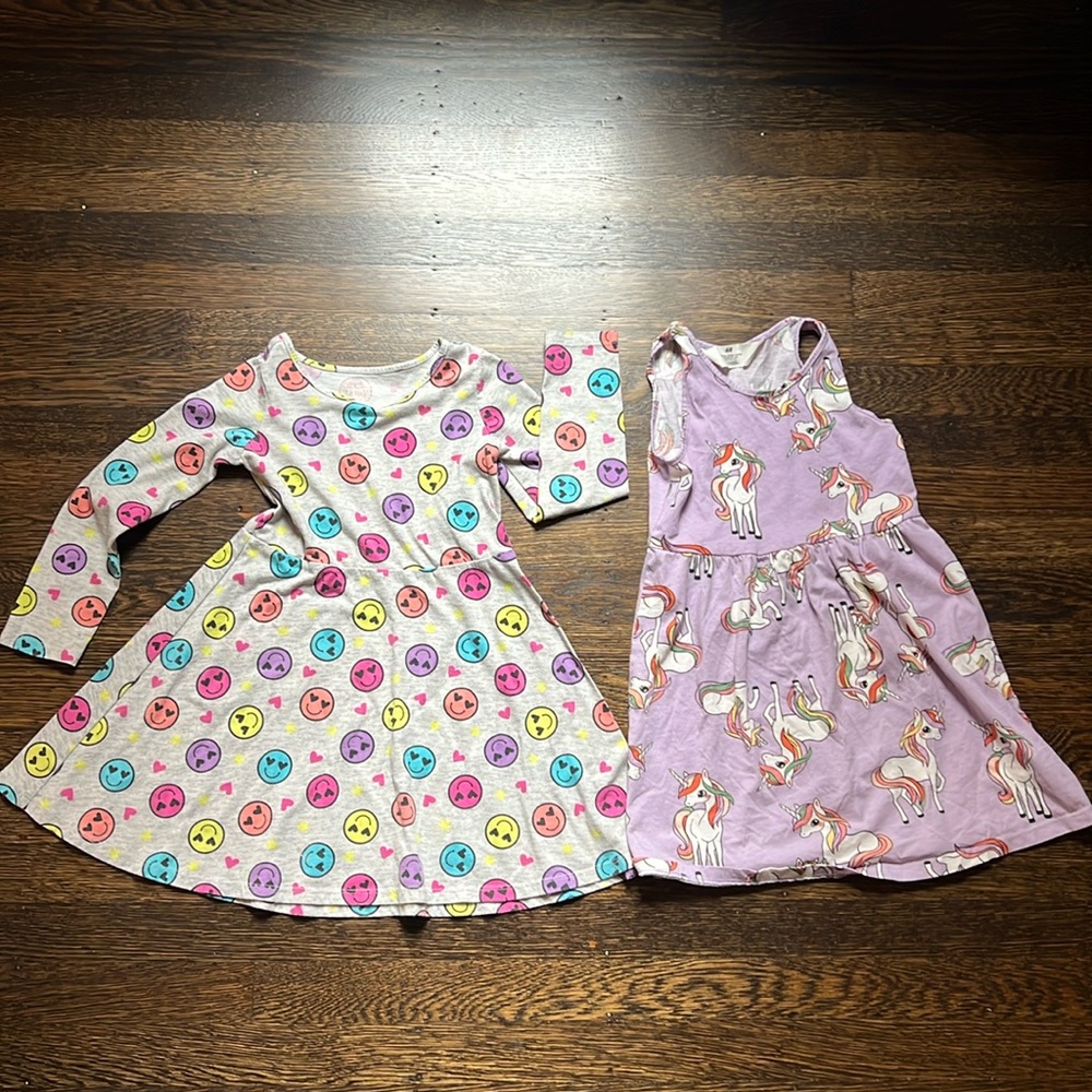 Girls casual dresses: 2 dresses size 5